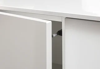 Griffe Push-to-open