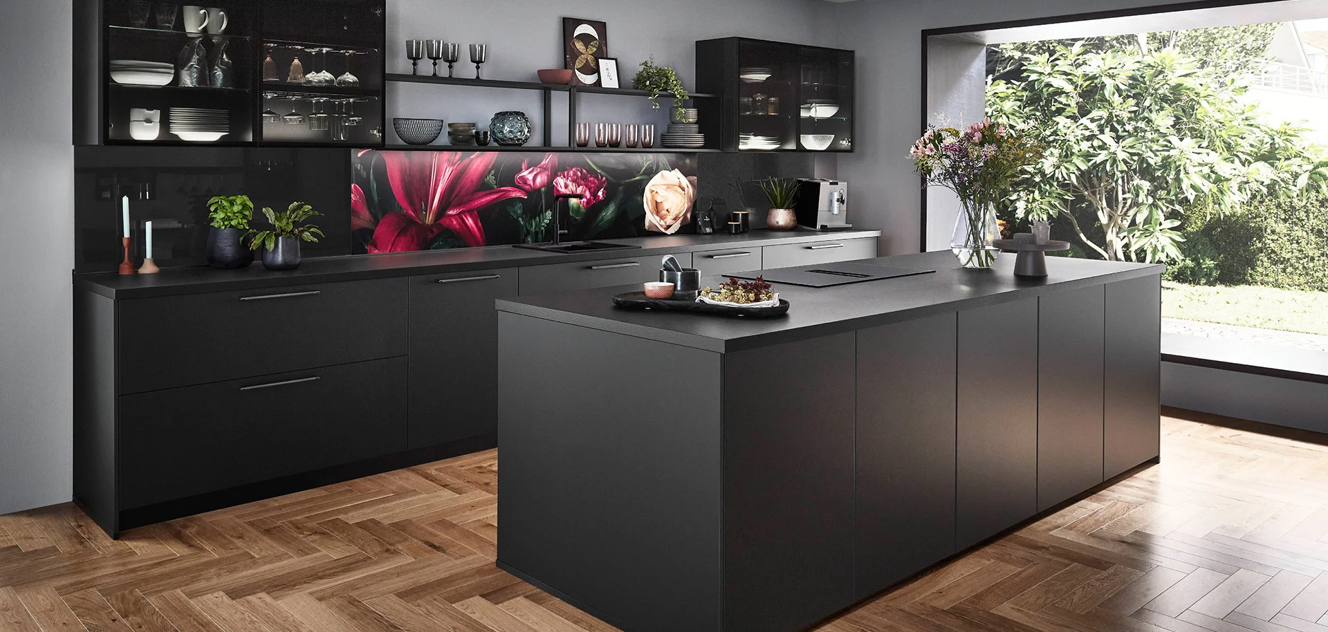 Frente 340, Negro supermate