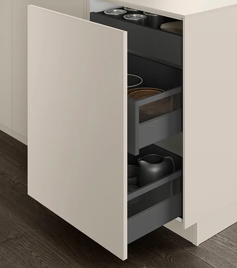 SOFTLINE 504, Lack, Sand Perfect matt (#3)