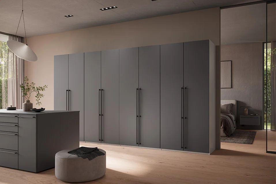 Schwarzer Kleiderschrank Dream von nobilia.