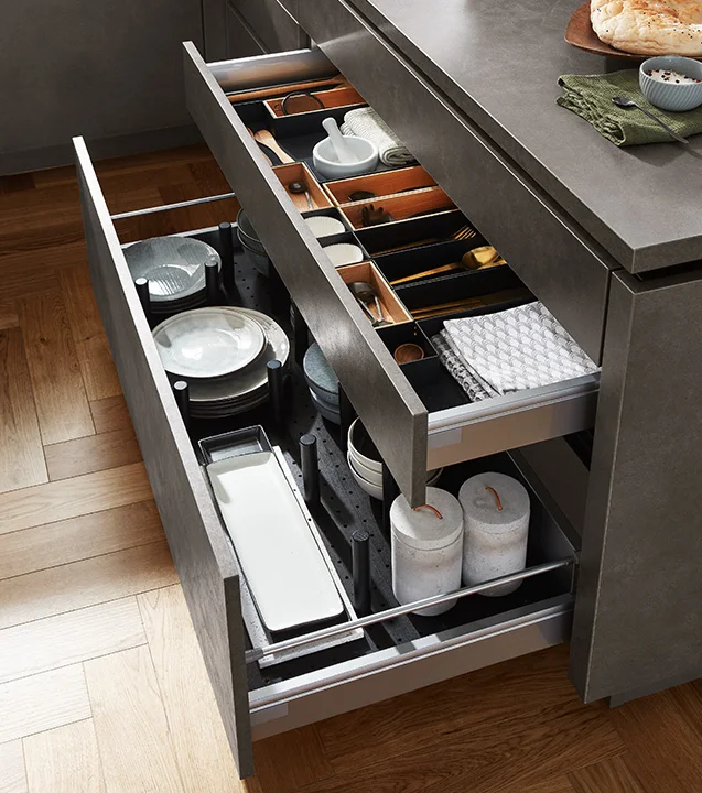 RIVA 839 - Decor beton terra grijs, 13