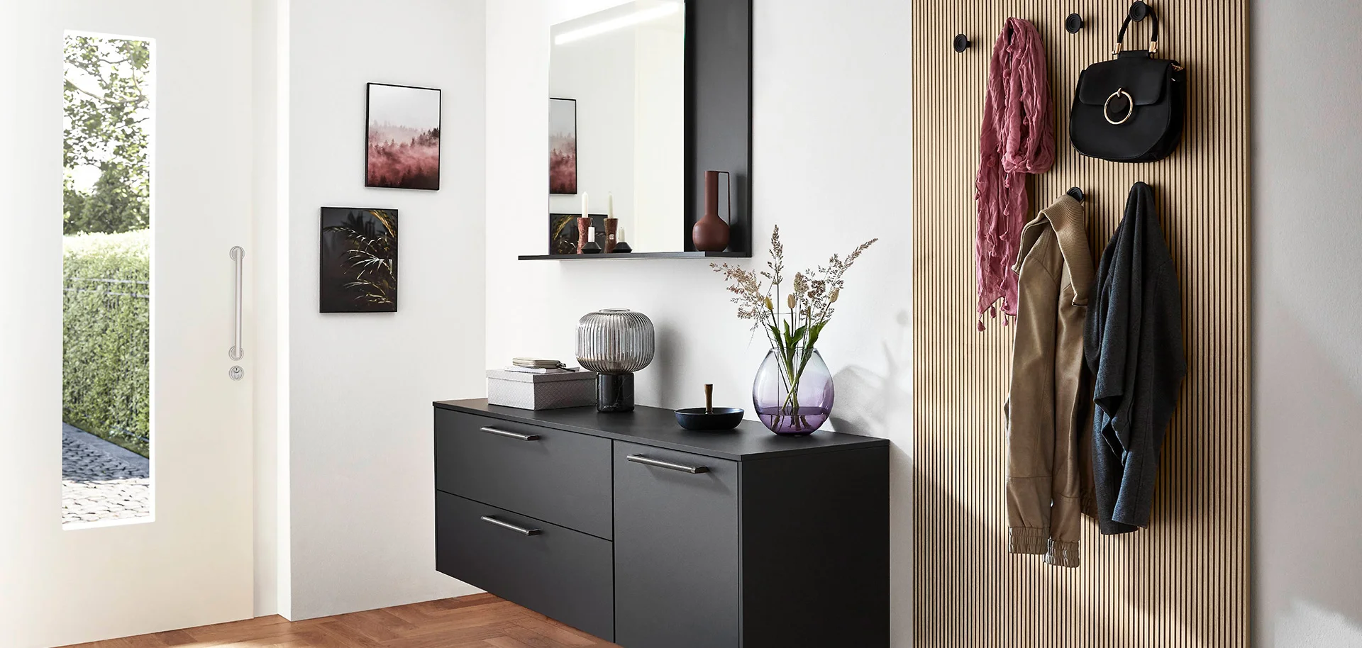 Front 340, Black supermatt