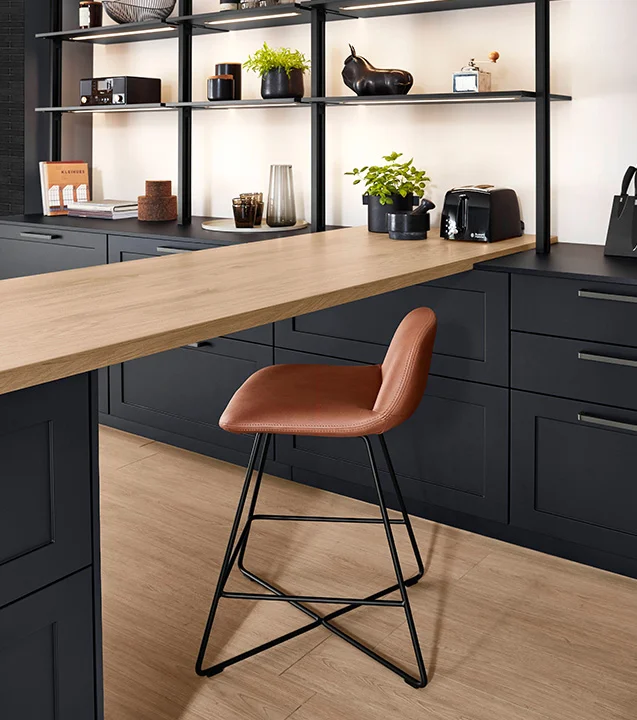 NORDIC 791 - Lak, Zwart Perfect mat, 13