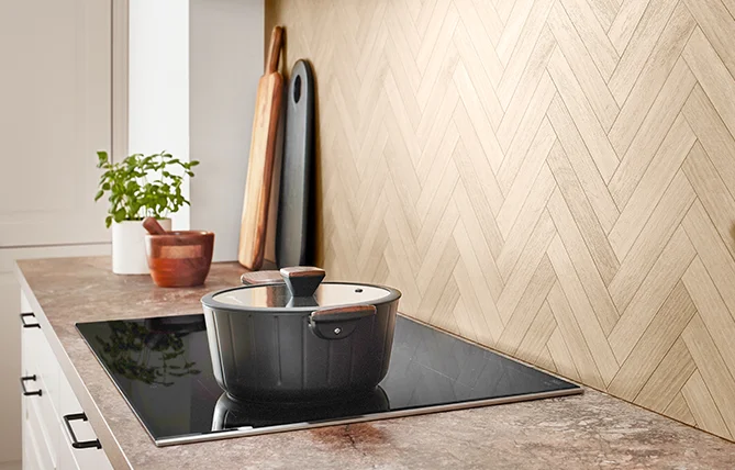 Obložení výklenku pro více osobitosti do vaší kuchyně.