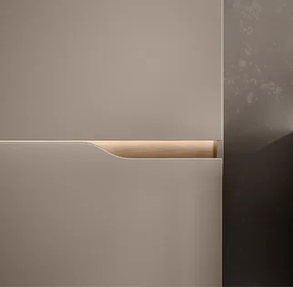 Poignée de forme organique Curve pour les façades de cuisine - douce, confortable et polyvalente.