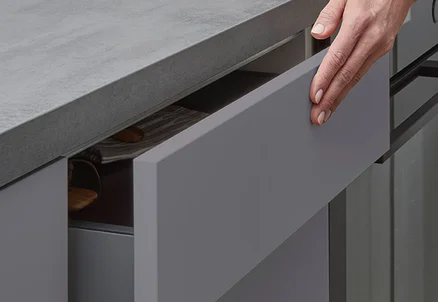 Push to open
