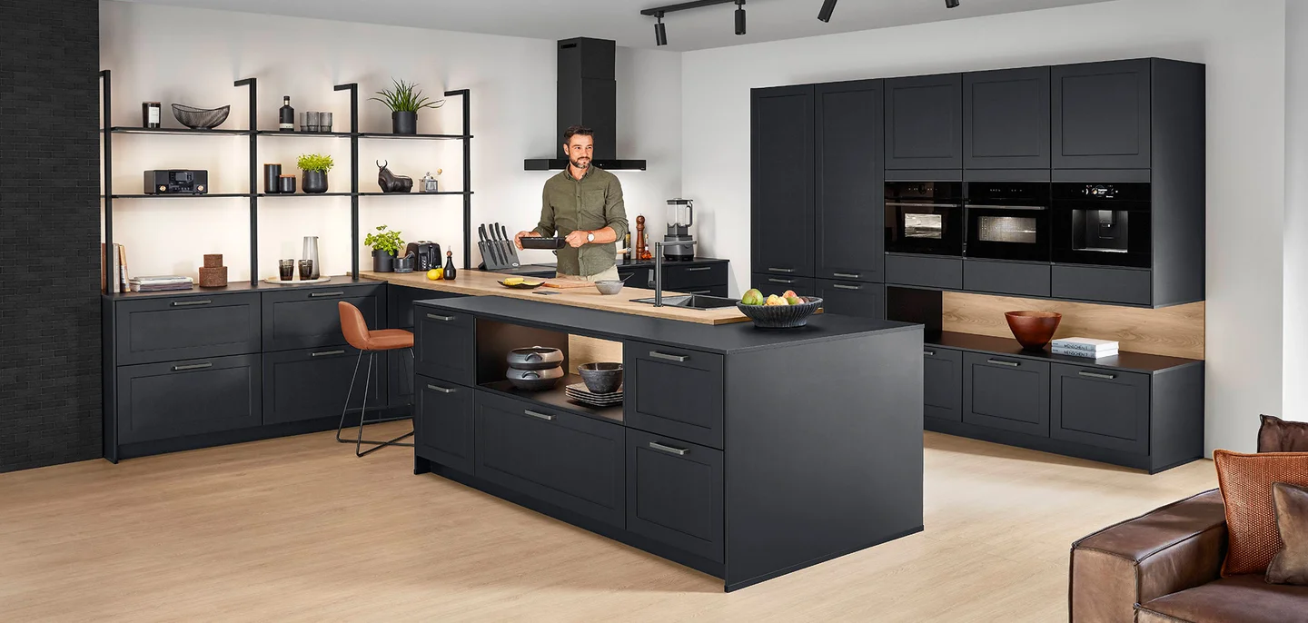 NORDIC 791 - Lak, Zwart Perfect mat, 4
