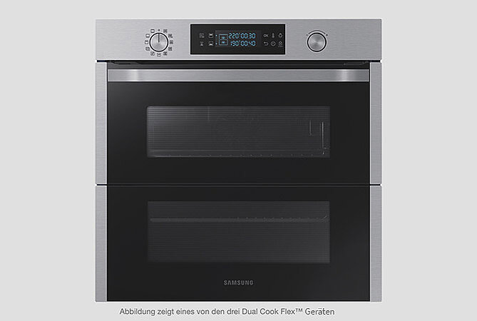 Moderne Samsung Dual Cook Flex Backofen mit einem schlanken Design, das zwei Fächer und ein intuitives Bedienfeld für eine anspruchsvolle Küchenausstattung bietet.