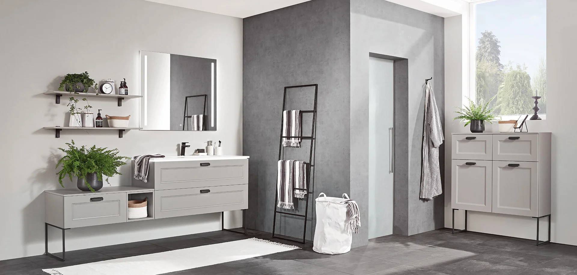 Front 772, Szary skalny