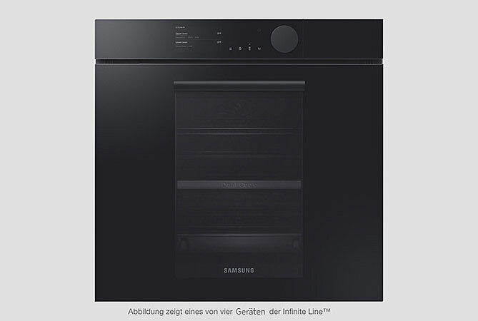 Schwarzer Samsung Infinite Line Ofen mit schlankem Design, einem Touch-Display und moderner Ästhetik für eine zeitgemäße Küche.