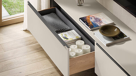 SOFTLINE 504, Lack, Sand Perfect matt (1)