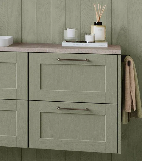 FRAME 617, Stratifié laqué, structure bois Olive (#3)