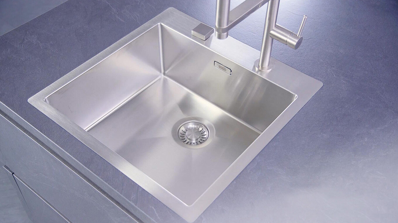 Built-in sink, flush mounted 3:42