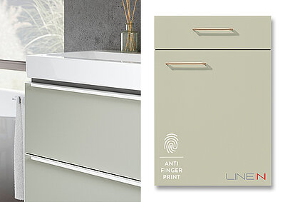 Mobile bagno moderno e minimalista con mobile finito in lino anti-impronte, che enfatizza un design elegante e soluzioni di stoccaggio funzionali per le case contemporanee.