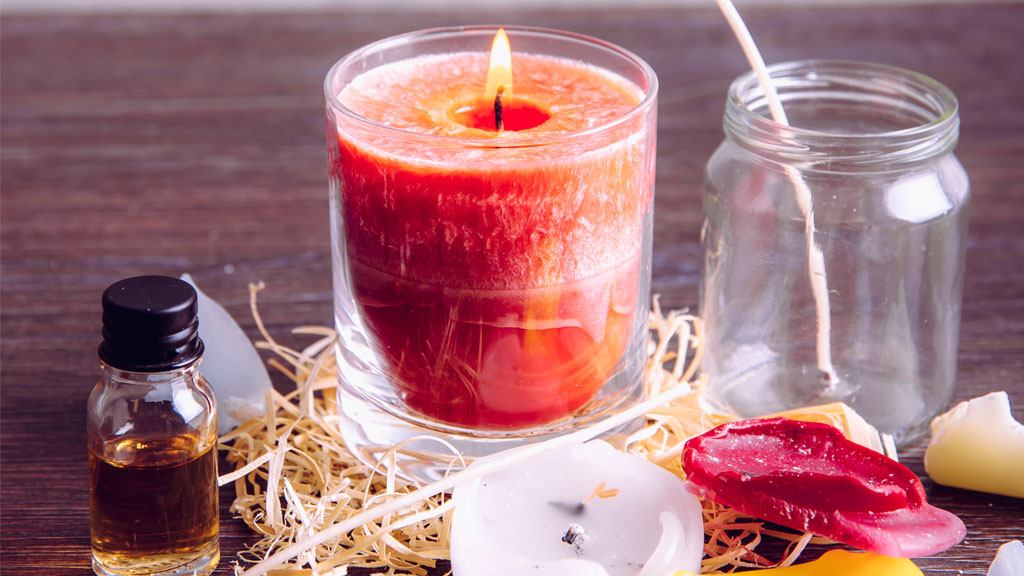Candles - Calming aromas are in the air, you can relax. This sense you have in your home comes from homemade scented candles that grace your own four walls either with a splash of colour or in restrained simplicity.