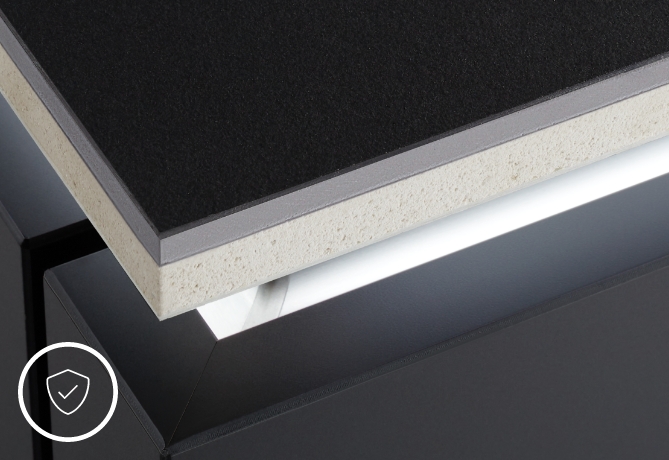 The 16 mm thick Xtra Ceramic worktop consists of 6 mm of real ceramic material, making it sturdy and sustainable.