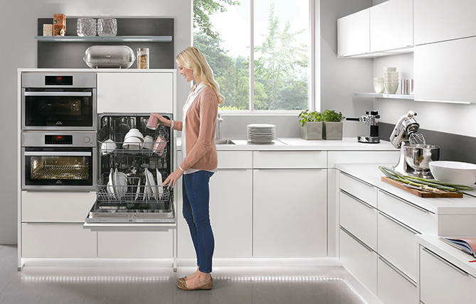 Ergonomic working heights from nobilia kitchens.