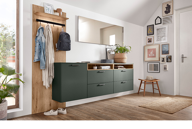 Optimisez votre couloir d'appartement avec nos armoires suspendues ! La façade vert minéral confère une atmosphère naturelle à tout votre appartement.