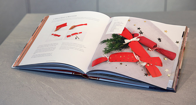 [Translate to fr:] nobilia Weihnachtsbuch